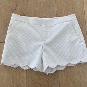 Club Monaco white scalloped hem shorts